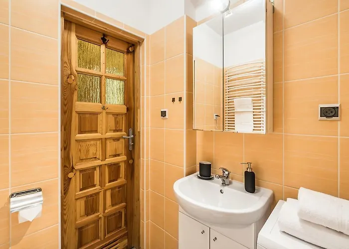 Sea Flats - & Private Parking Apartment